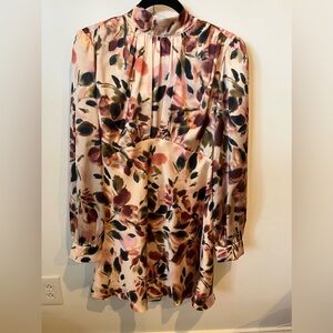 𝑳𝑶𝑺𝑻 + 𝑾𝑨𝑵𝑫𝑬𝑹 𝑫𝒓𝒆𝒔𝒔